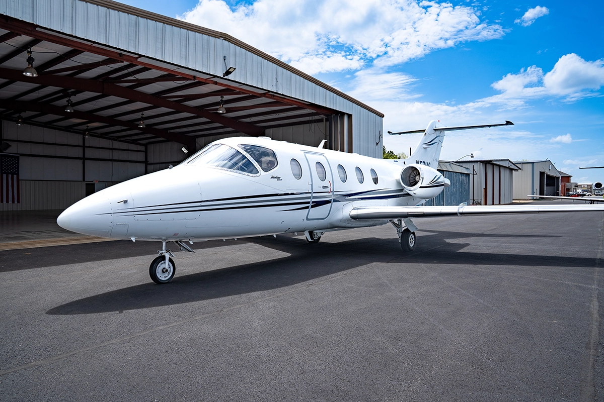 Hawker 400XP